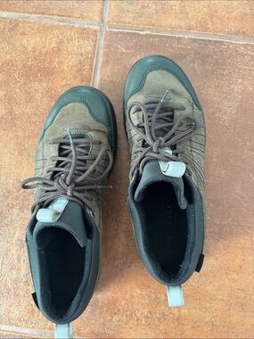 Merrell  J94511 Men's Brown Outdoor Sneakers - retired- waterproof